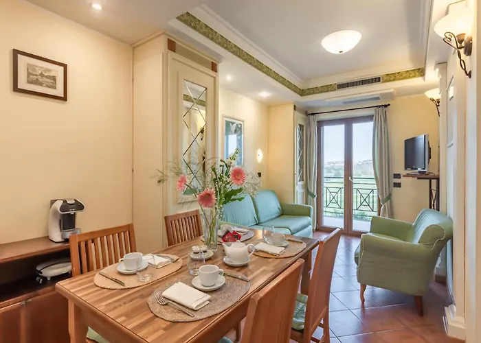 Apartament Elite Near And Tivoli *